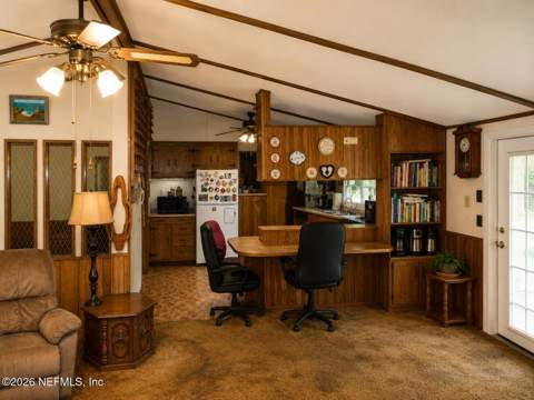 102 Goldenrod Lane, Palatka FL - photo 15 of 31