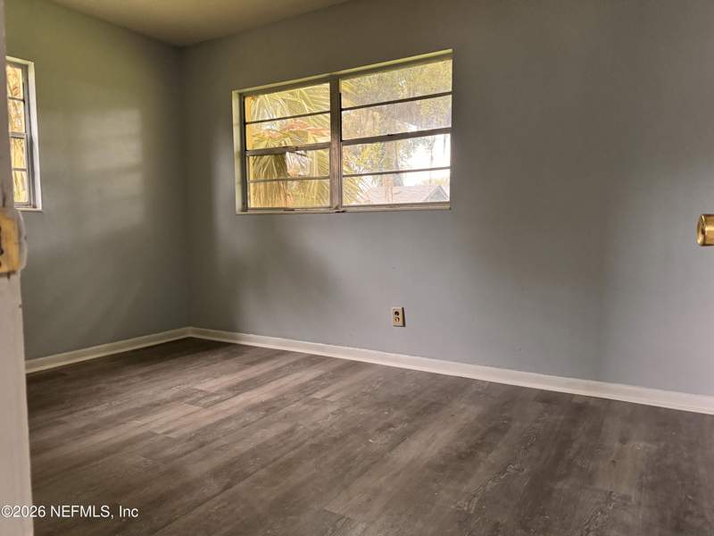 4 bedroom Single Family Residence at 2491 Montreal Street, Oak Harbor, Jacksonville — photo 4