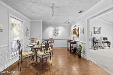 5367 Secluded Oaks Lane, Jacksonville FL - photo 11 of 57
