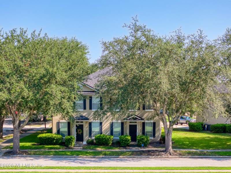 3 bedroom Townhouse at 480 Sherwood Oaks Drive, Plantation Village, Orange Park — photo 2