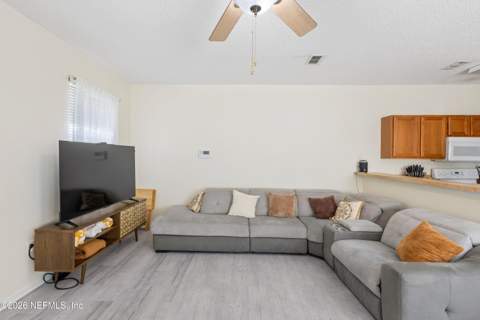 480 Sherwood Oaks Drive, Orange Park FL - photo 7 of 39