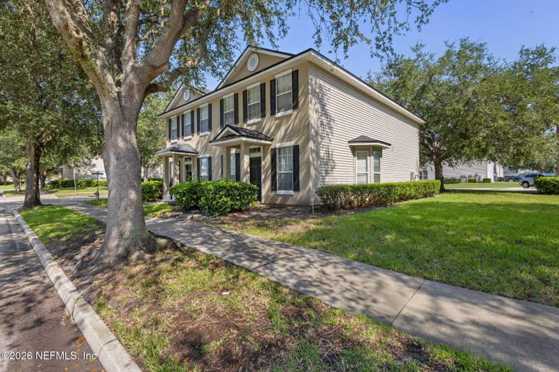 3 bedroom Townhouse at 480 Sherwood Oaks Drive, Plantation Village, Orange Park — photo 4