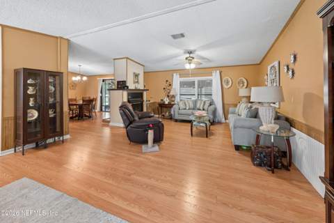 6863 Deer Springs Road, Keystone Heights FL - photo 7 of 49