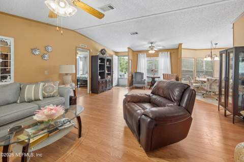 6863 Deer Springs Road, Keystone Heights FL - photo 8 of 49