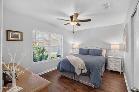 6983 Loris Lane, Jacksonville FL - photo 10 of 57
