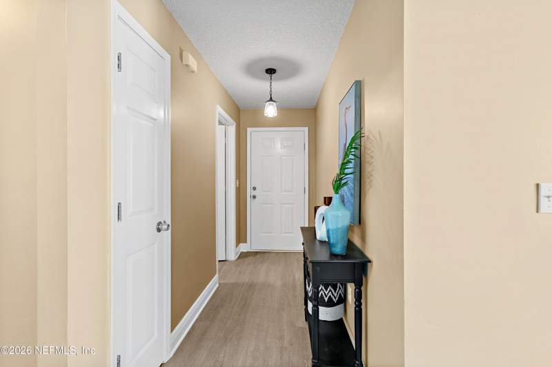 4 bedroom Single Family Residence at 3122 Wavering Lane, Glen Laurel, Middleburg — photo 4
