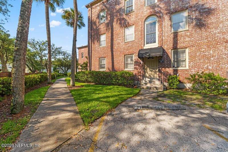 2 bedroom Condominium at 837 Lasalle Street #837/839, The Alexandria, Jacksonville — photo 3
