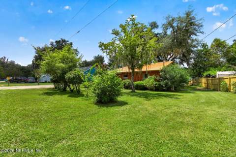 172 Silver Lake Drive, Interlachen FL - photo 23 of 107