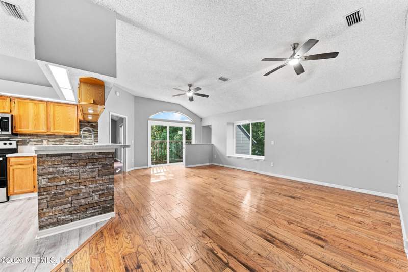 4 bedroom Single Family Residence at 1215 Radis Place, Brookwood Forest, Jacksonville — photo 5