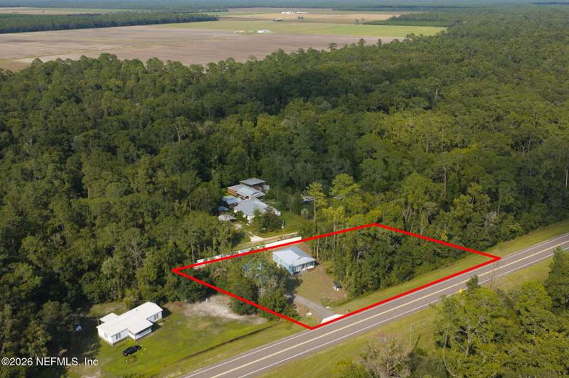 3 bedroom Single Family Residence at 8130 County Road 13, Hastings, Hastings — photo 2
