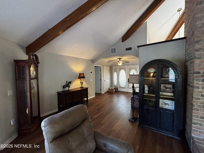 3 bedroom Single Family Residence at 10645 St Marys Circle, St Marys River Est, Macclenny — photo 5