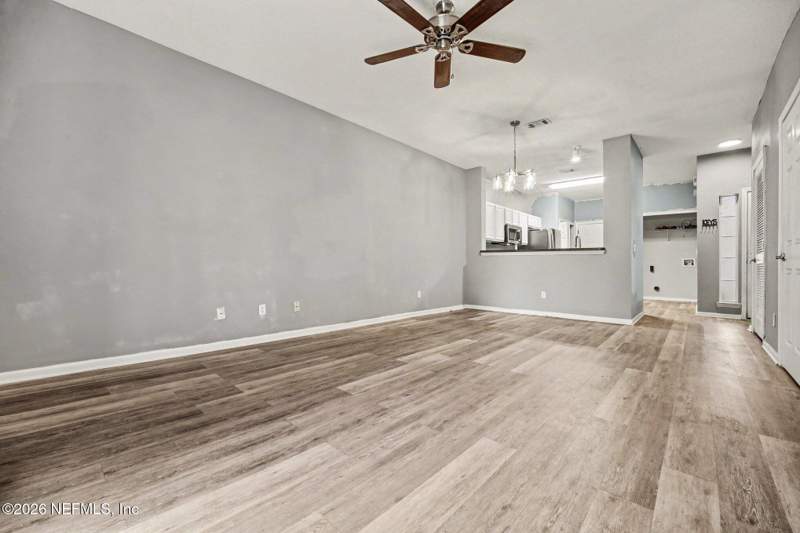 2 bedroom Townhouse at 4763 Playpen Drive, Timothys Landing, Jacksonville — photo 4