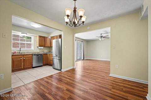 5201 Atlantic Boulevard #173, Jacksonville FL - photo 9 of 34