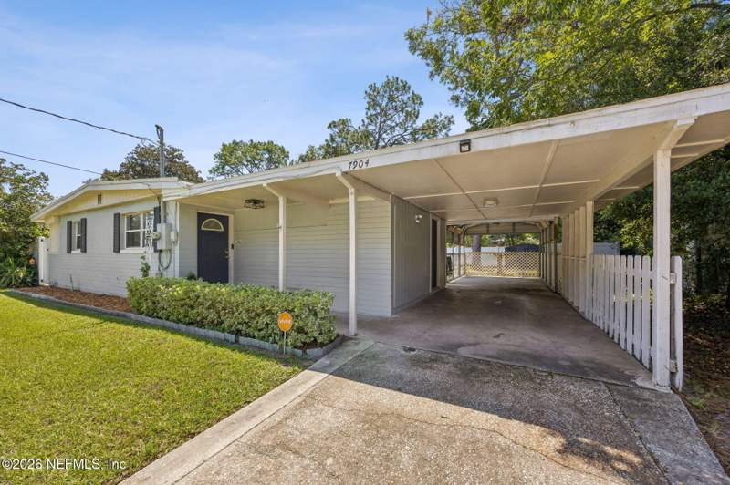 3 bedroom Single Family Residence at 7904 Cezanne Drive, Normandy Village, Jacksonville — photo 4