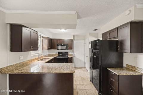 1741 Laura Ann Lane, Orange Park FL - photo 9 of 20