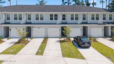 514 Holly Lakes Drive, Orange Park FL - photo 7 of 49