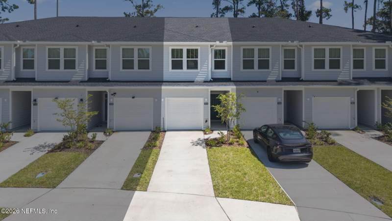 3 bedroom Townhouse at 514 Holly Lakes Drive, Townhomes of Holly Cove, Orange Park — photo 5