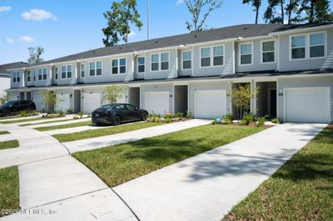 514 Holly Lakes Drive, Orange Park FL - photo 11 of 49