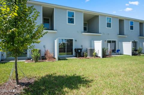 514 Holly Lakes Drive, Orange Park FL - photo 13 of 49