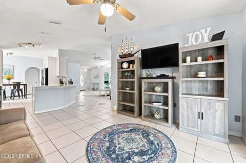 12527 Ash Harbor Drive, Jacksonville FL - photo 14 of 33