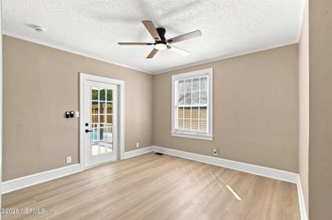 2329 Belote Place, Jacksonville FL - photo 17 of 81