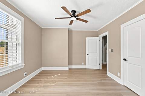2329 Belote Place, Jacksonville FL - photo 18 of 81