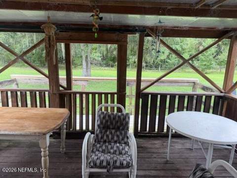 318 Lakeshore Drive, Georgetown FL - photo 22 of 41