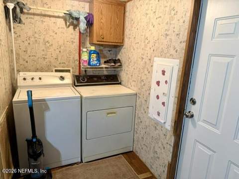 318 Lakeshore Drive, Georgetown FL - photo 23 of 41