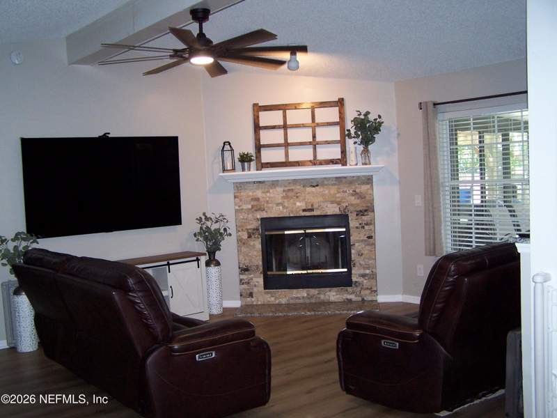 3 bedroom Single Family Residence at 3005 Tunica Trail, Ridaught Landing, Middleburg — photo 3