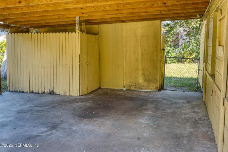 3 bedroom Single Family Residence at 2561 Nicholas Circle, Nicholas Court, Jacksonville — photo 3
