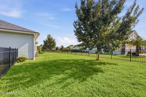 223 Meadow Crossing Drive, St. Augustine FL - photo 7 of 40