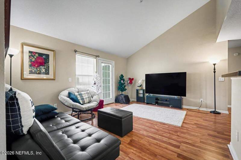 2 bedroom Condominium at 7701 Timberlin Park Boulevard #1338, Villas Of Timberlin, Jacksonville — photo 2