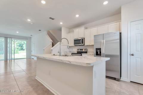 8348 Asteroid Street, Jacksonville FL - photo 6 of 29