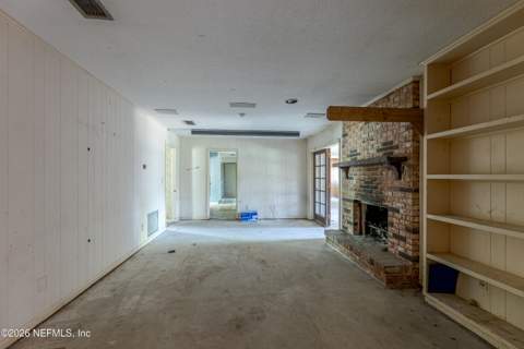 3057 Shady Drive, Jacksonville FL - photo 14 of 37