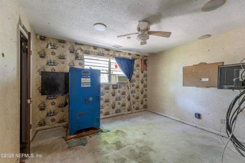 3057 Shady Drive, Jacksonville FL - photo 18 of 37