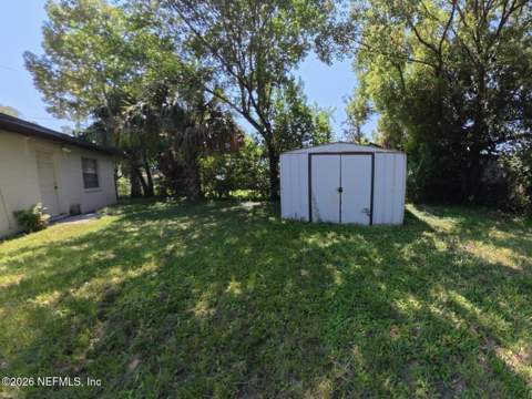 6230 Commodore Drive, Jacksonville FL - photo 15 of 27