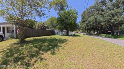 6230 Commodore Drive, Jacksonville FL - photo 20 of 27