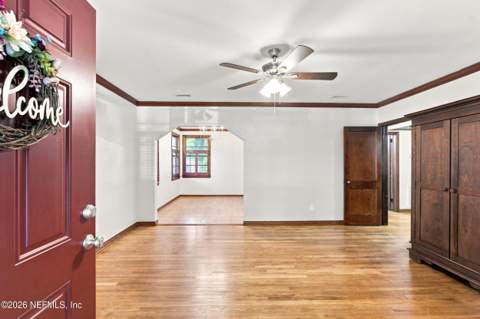 9061 Harrison Avenue, Jacksonville FL - photo 7 of 27