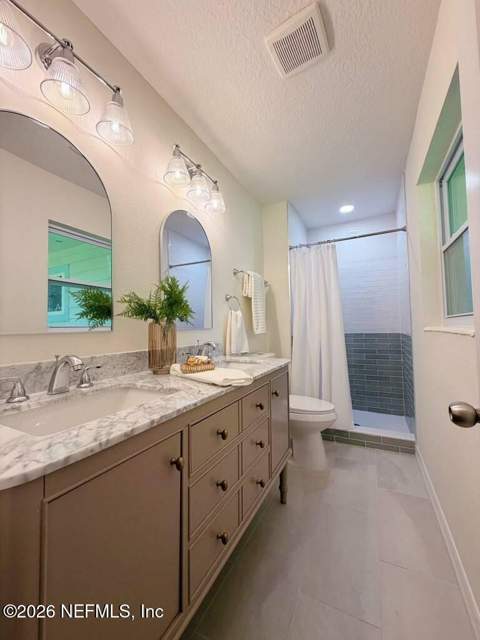 5316 Robert Scott Dr S Drive, Jacksonville FL - photo 8 of 9