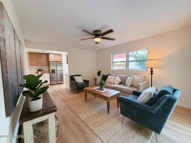 4 bedroom Single Family Residence at 5316 Robert Scott Dr S Drive, Santa Monica, Jacksonville — photo 5