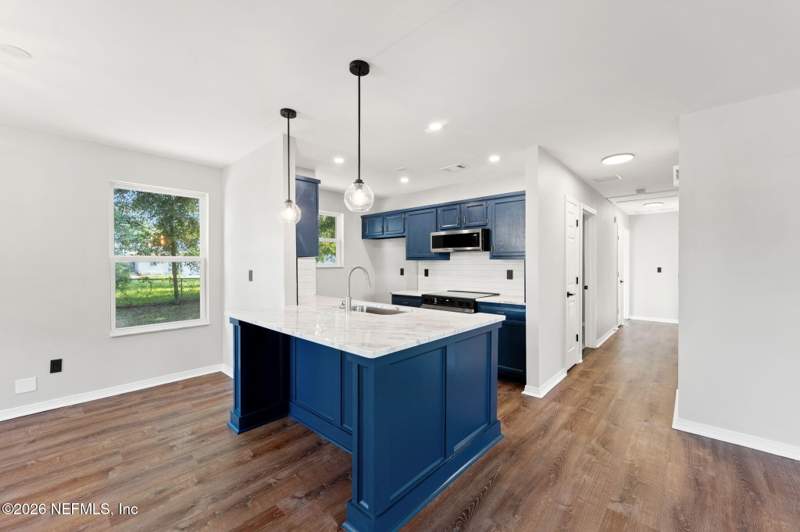 3 bedroom Single Family Residence at 1365 Spearing Street, Campbell Addn, Jacksonville — photo 4