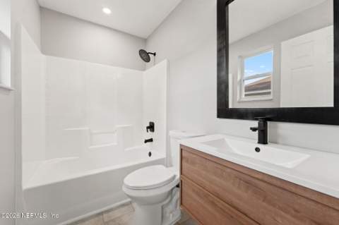 1365 Spearing Street, Jacksonville FL - photo 9 of 13