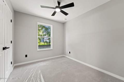 1365 Spearing Street, Jacksonville FL - photo 10 of 13