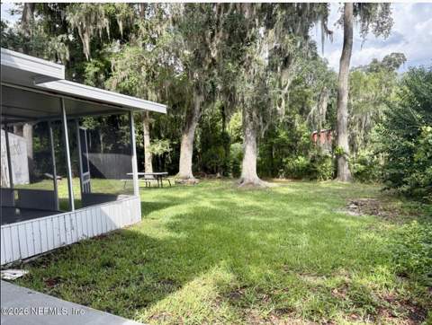 7018 Bonnie Brae Lane, Jacksonville FL - photo 15 of 16