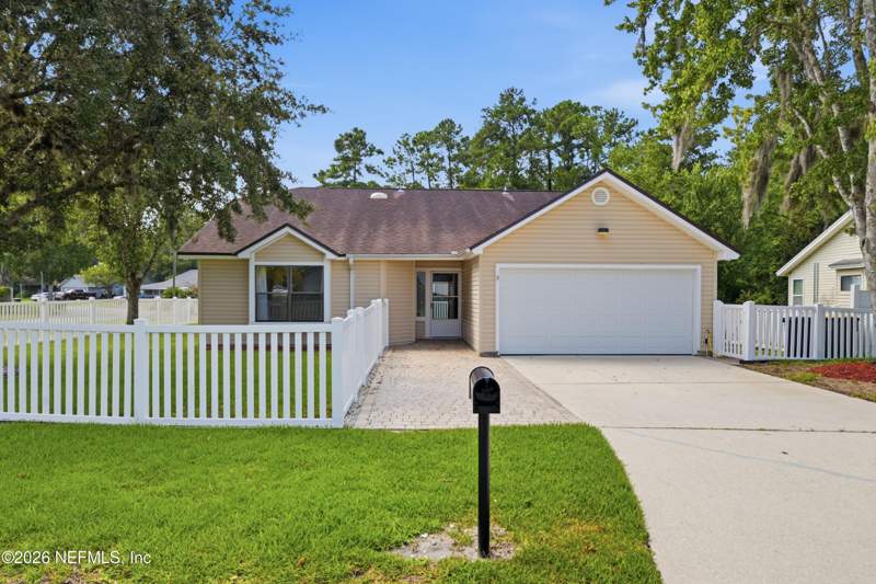 3 bedroom Single Family Residence at 7406 Sweet Rose Lane, Amandas Crossing, Jacksonville — photo 2