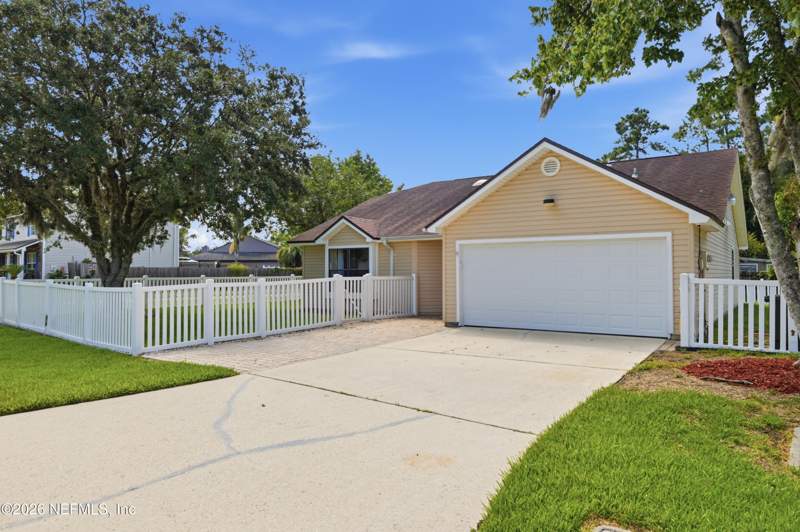 3 bedroom Single Family Residence at 7406 Sweet Rose Lane, Amandas Crossing, Jacksonville — photo 3