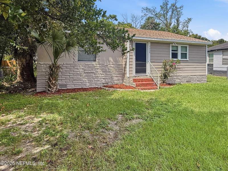 3 bedroom Single Family Residence at 5359 Lexington Avenue, Cedar Springs, Jacksonville — photo 2