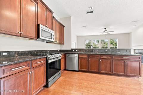 1316 Chelsey Circle, St. Augustine FL - photo 9 of 47