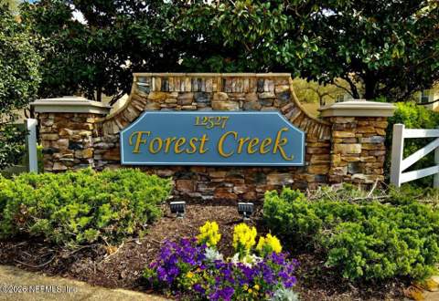 1725 Forest Lake Circle #3, Jacksonville FL - photo 22 of 31