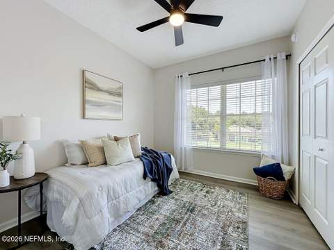 1725 Forest Lake Circle #3, Jacksonville FL - photo 15 of 31
